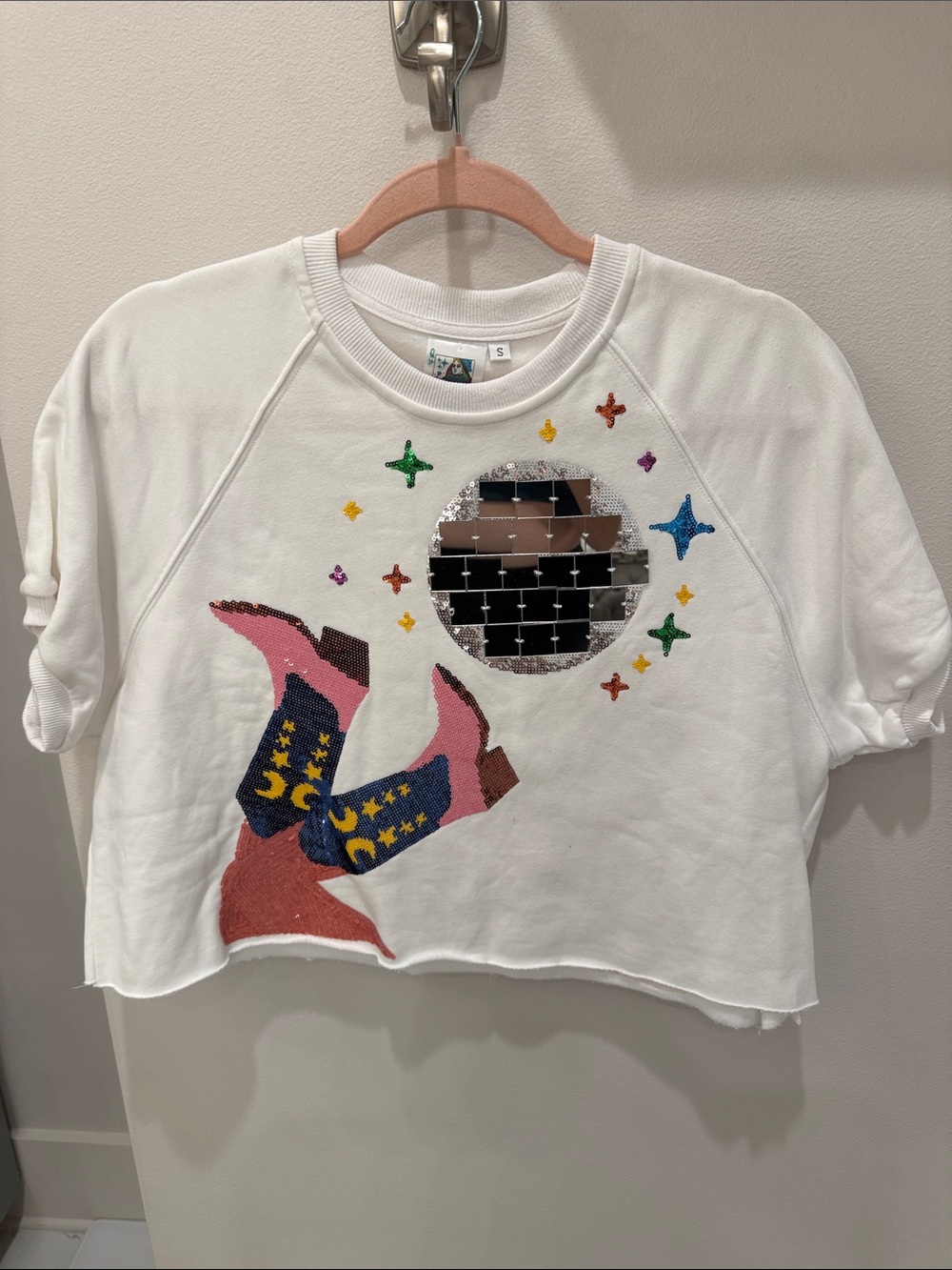 Cropped White Graphic Sweatshirt with Mirror Disco Ball